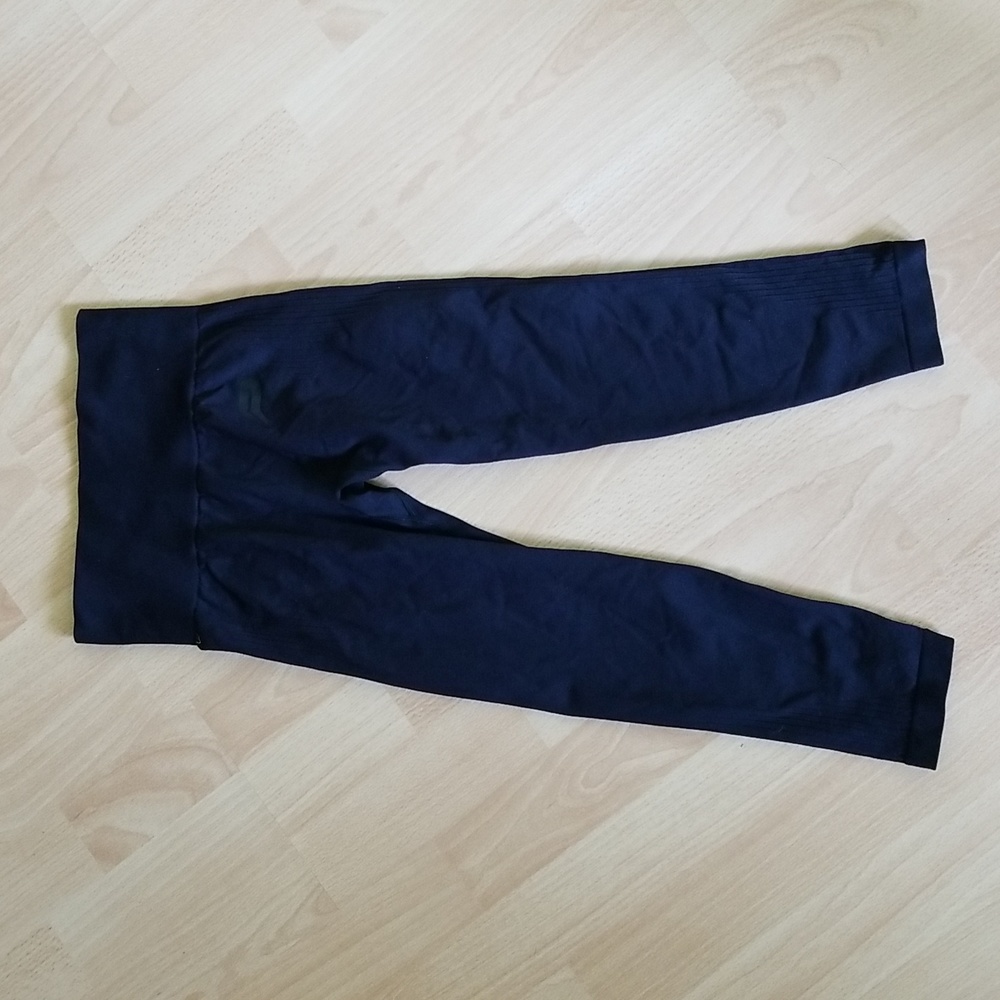 Pursue Fitness Black Crop Leggings Size XS Active Athletic Seamless Capri